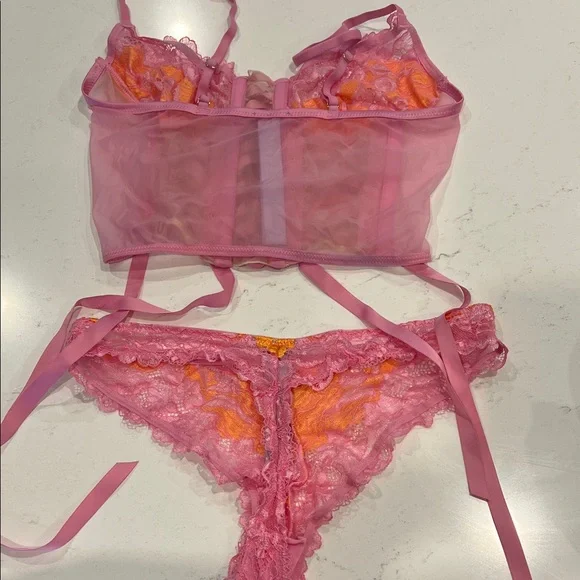 Savage X Fenty Pink and Yellow Lace Corset Bra Set - Picture 5 of 6